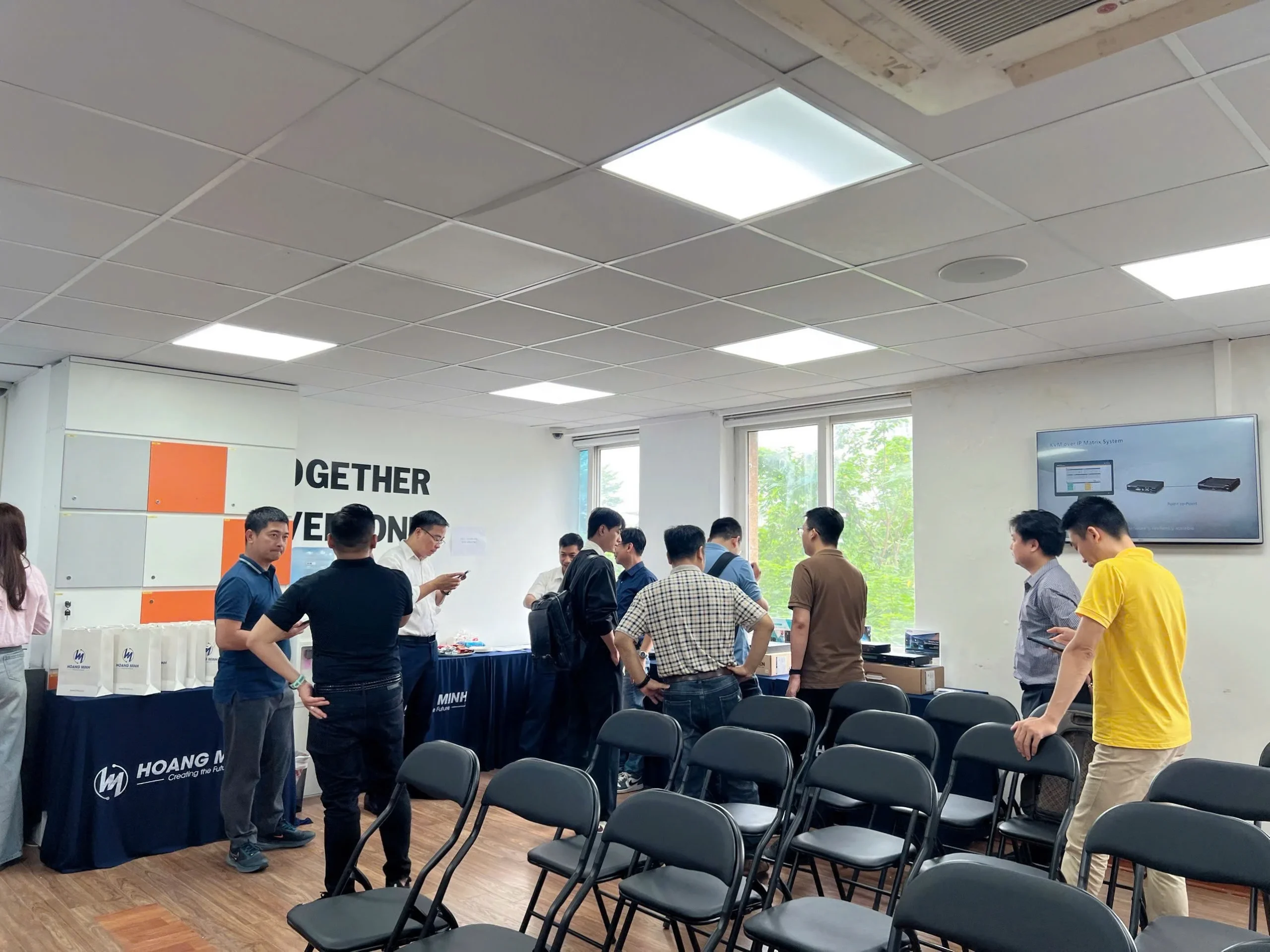 Hơn 100 khách mời cùng Hoàng Minh khám phá hệ sinh thái ATEN tại Workshop “Giải pháp kết nối hạ tầng AV | KVM | PDU”