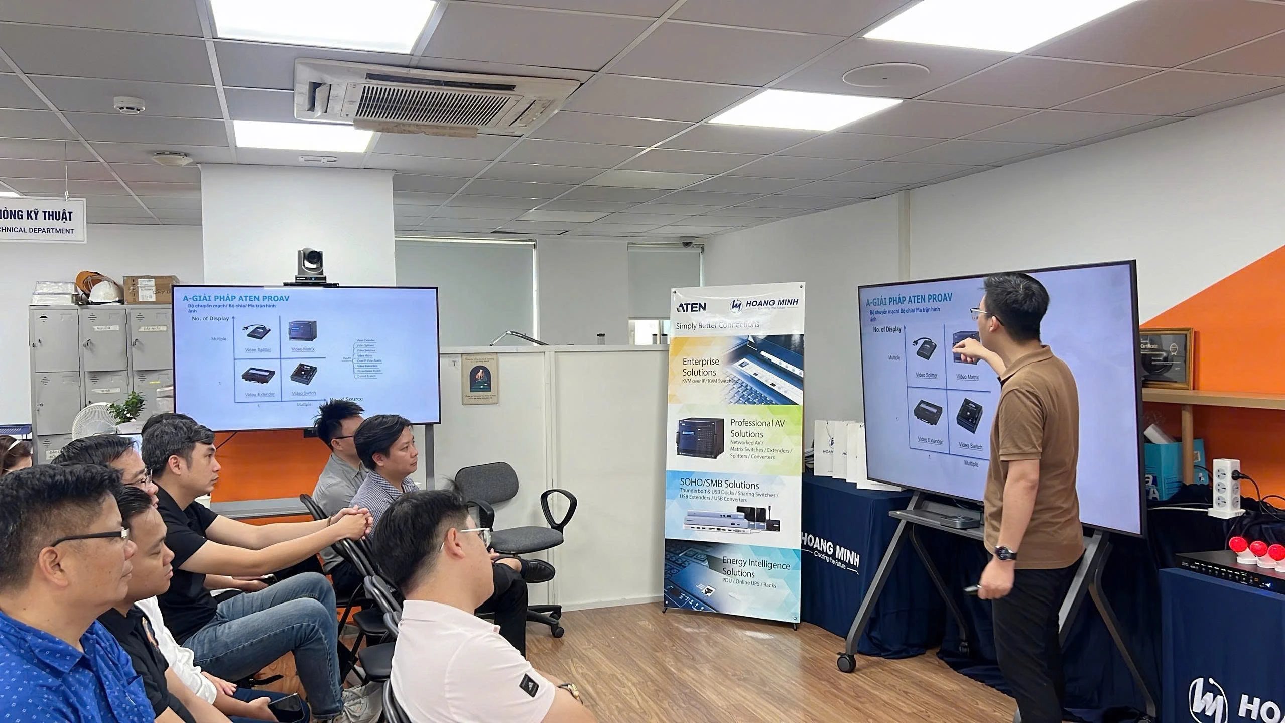 Hơn 100 khách mời cùng Hoàng Minh khám phá hệ sinh thái ATEN tại Workshop “Giải pháp kết nối hạ tầng AV | KVM | PDU”