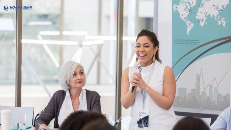 Symposium là gì? Phân biệt Symposium với Siminar và workshop