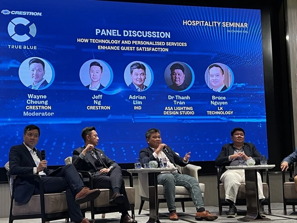 Hoàng Minh tham dự Crestron Hospitality Seminar 2025