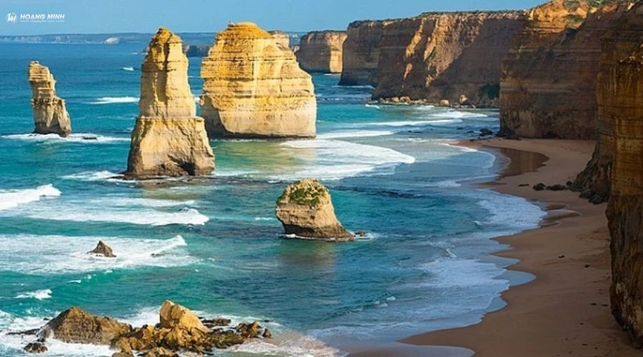 top-10-quoc-gia-co-duong-bo-bien-dai-nhat (7)