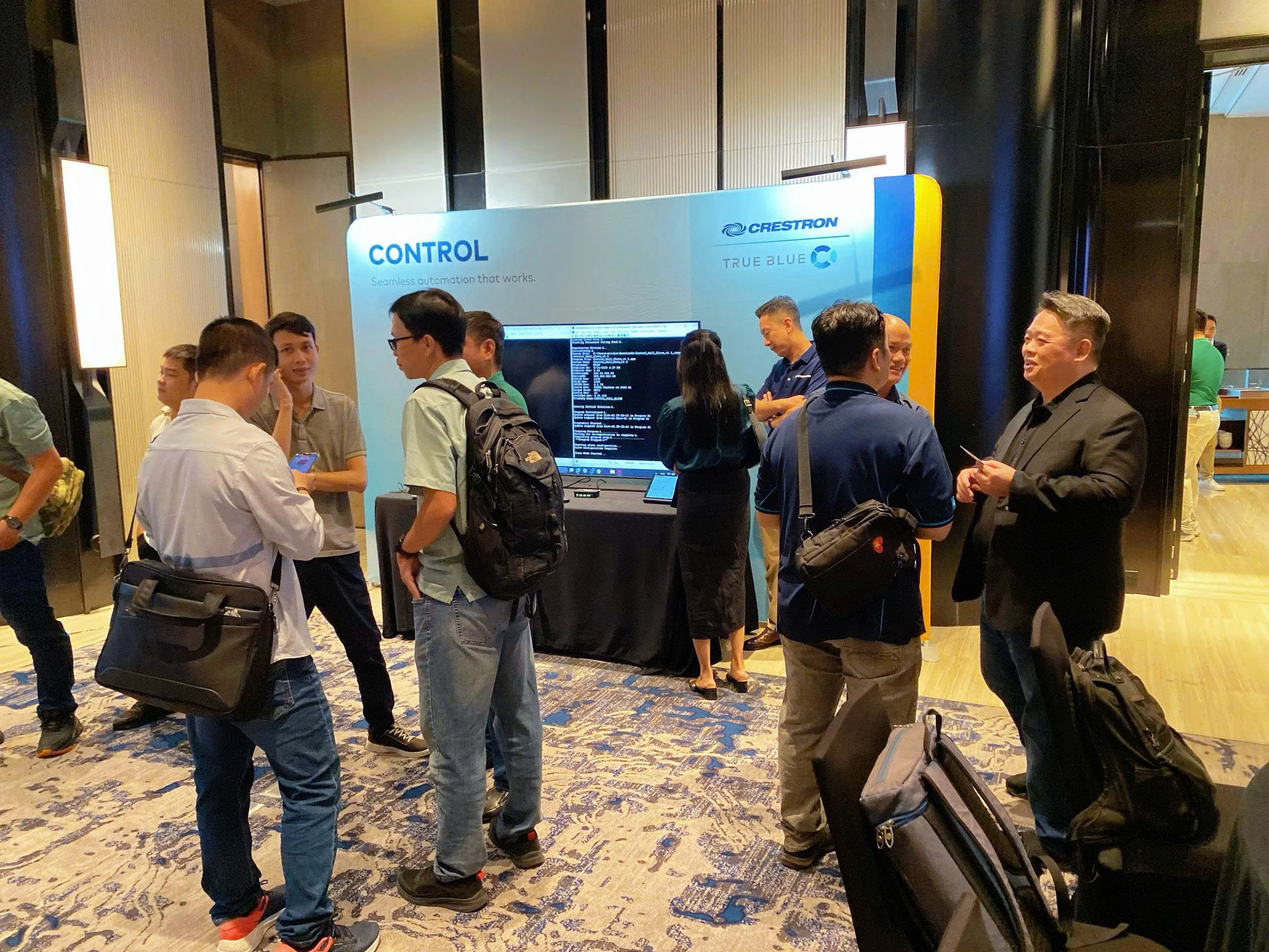 Hoàng Minh tham dự Crestron Hospitality Seminar 2025