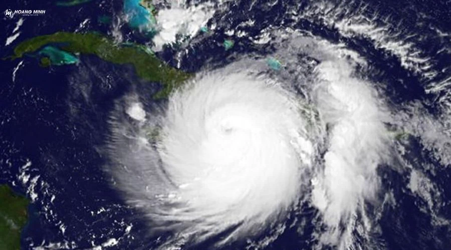 nhung-con-bao-manh-nhat-lich-su (8)